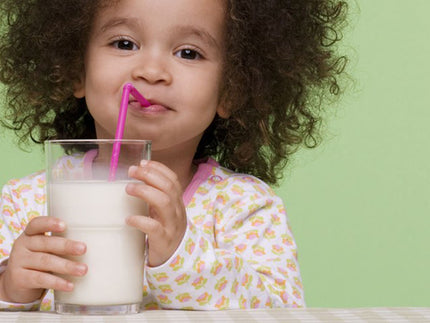 5 Fakten über die Verwendung von Ziegenmilch für die Ernährung Ihres Babys